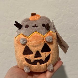 Pusheen in Pumpkin Halloween 2022 Hot topic